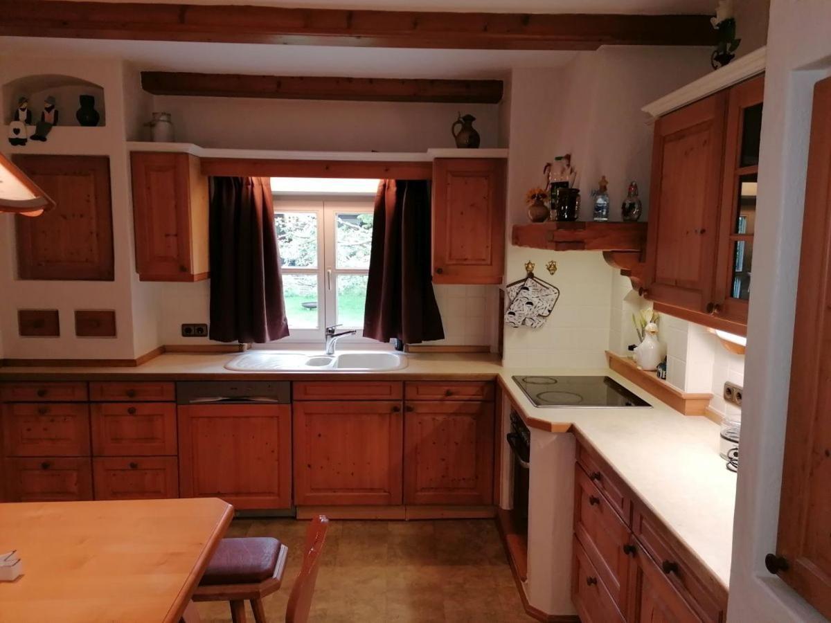 Ferienwohnung Helli ไทเซนดอร์ฟ ภายนอก รูปภาพ